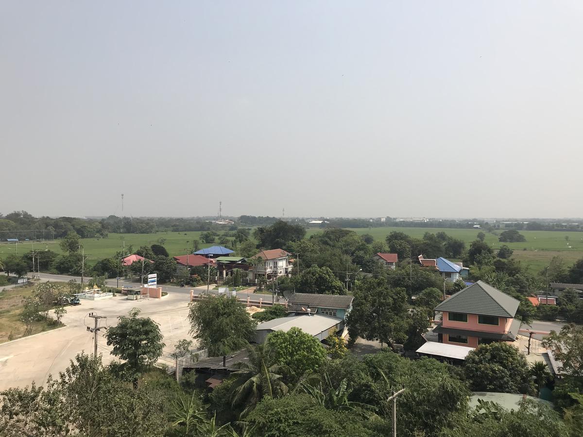 Toh Buk Seng Ayutthaya Hotel Exterior photo